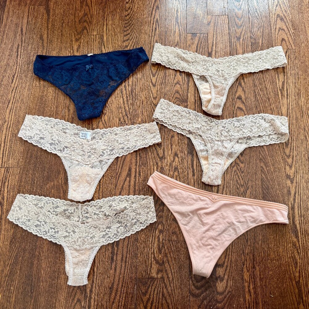 Lot of 6 Women's all XS Thongs: 1 Navy Intimissimi, 4 Nude Hanky Panky  + Wacol